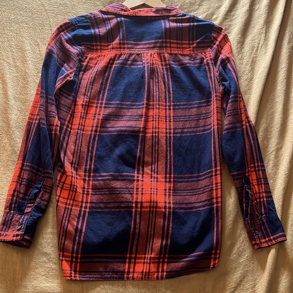 Old Navy Flannel - Picture 2 of 8